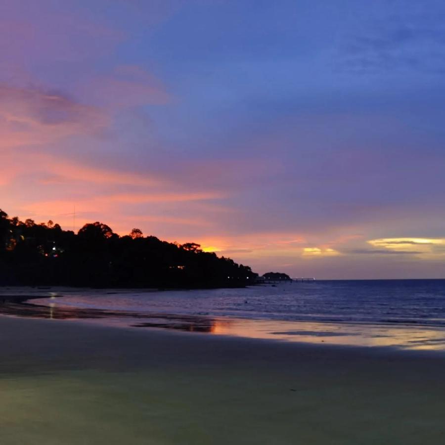 Lily Holiday 百合假日 Patong Экстерьер фото