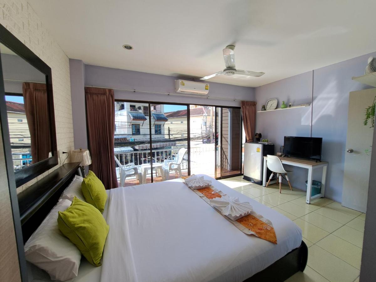 Lily Holiday 百合假日 Patong Экстерьер фото